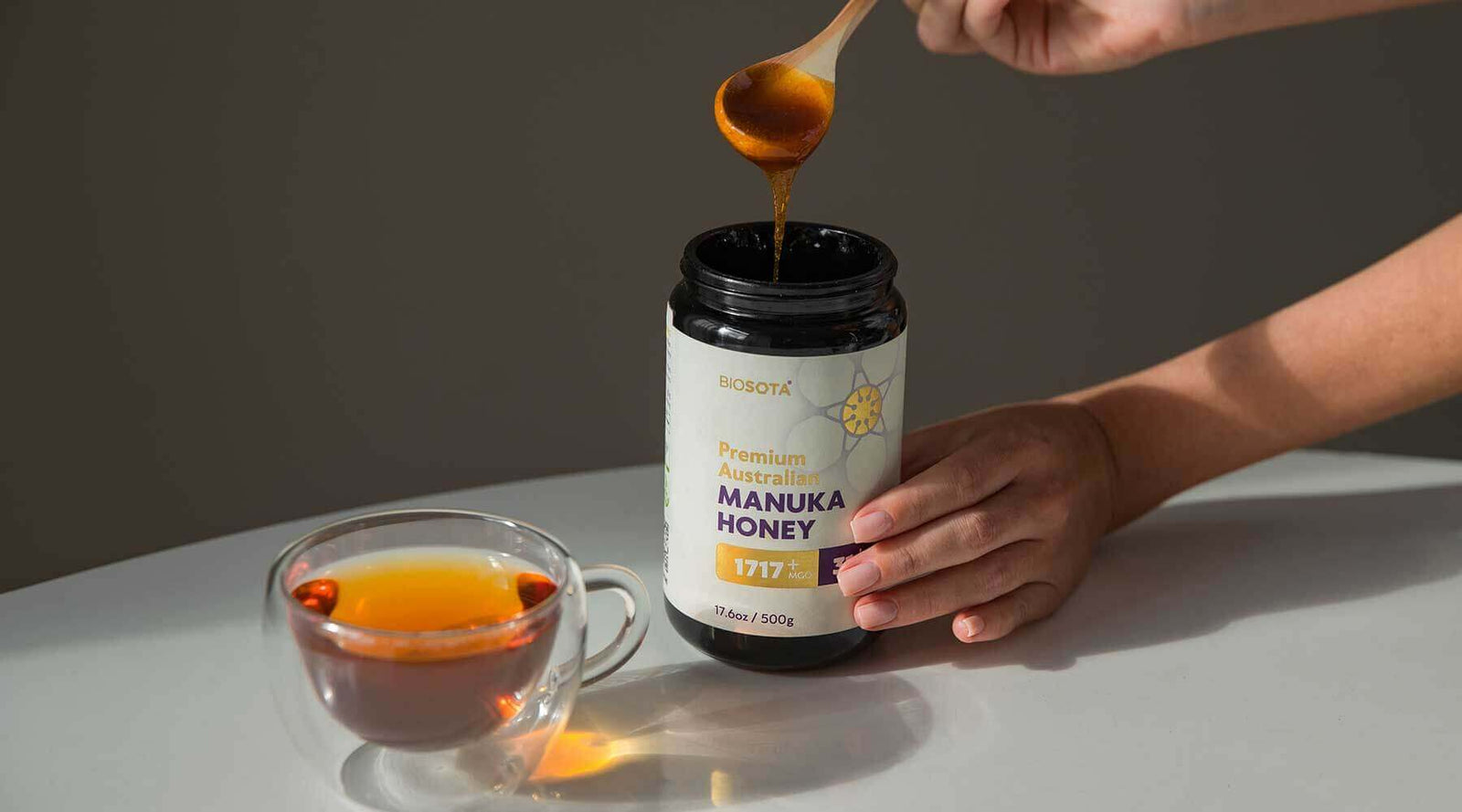 how to use Manuka honey