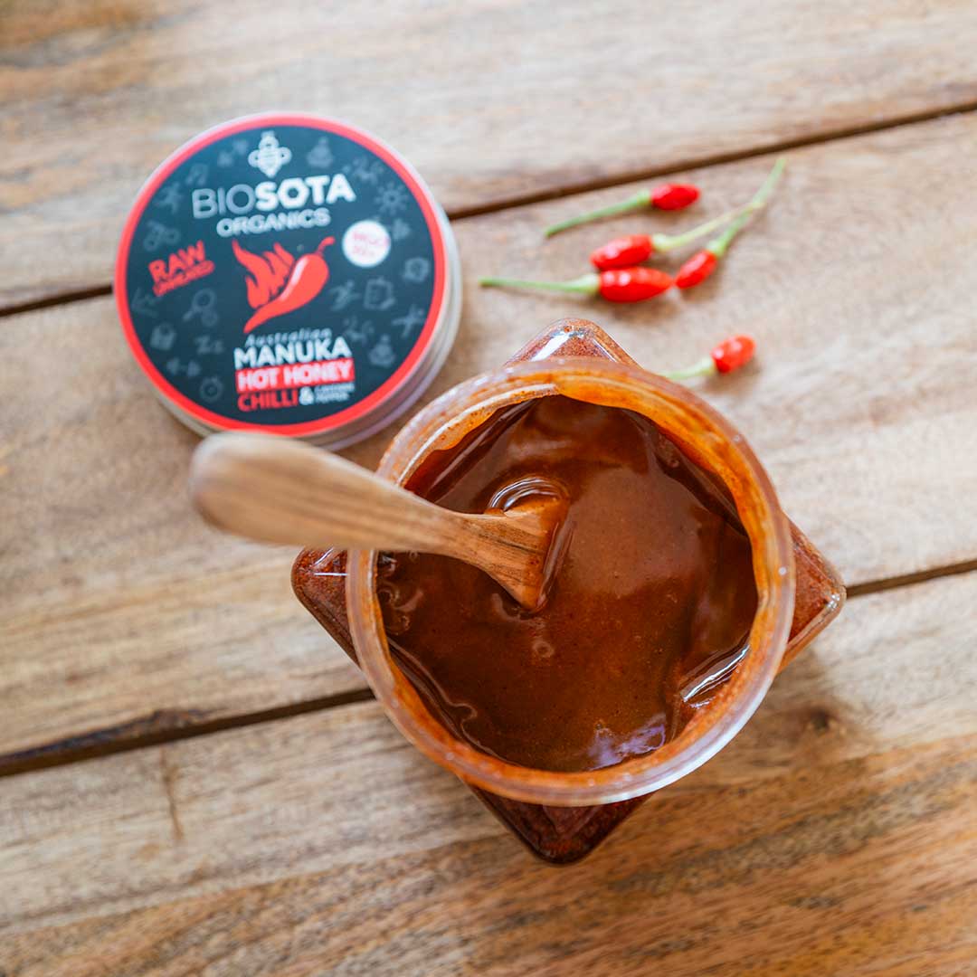 Manuka hot honey chilli cayenne pepper